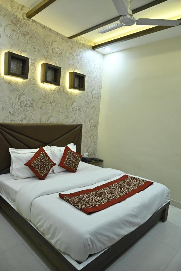 Hotel Guntas Residency Amritsar Exterior foto