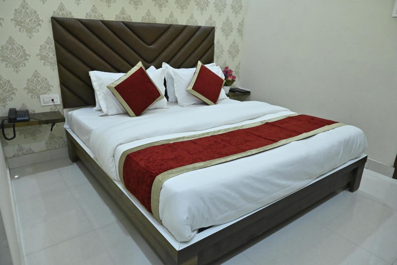 Hotel Guntas Residency Amritsar Exterior foto